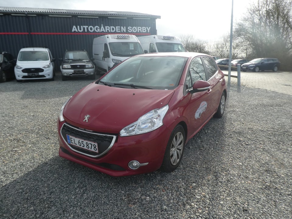 Peugeot 208 1,6 e-HDi 92 Active 5d