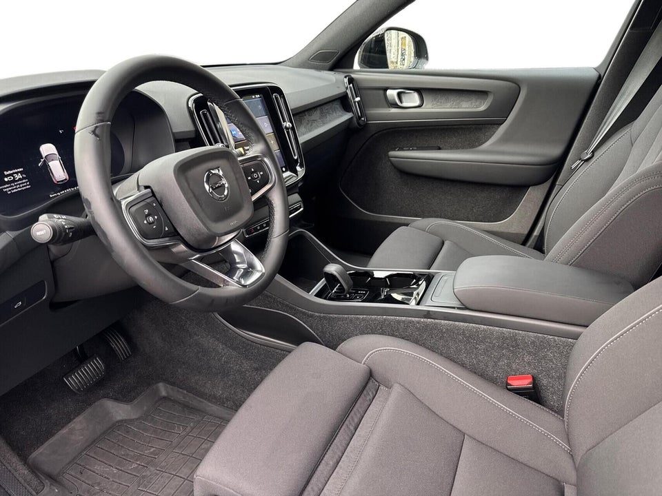 Volvo XC40 ReCharge Extended Range Core 5d