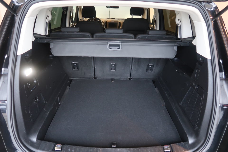 Ford S-MAX 1,5 SCTi 160 Titanium 5d