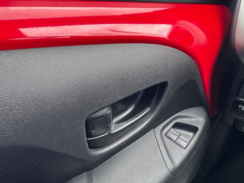 Citroën C1 1,0 e-VTi Feel Airscape 5d