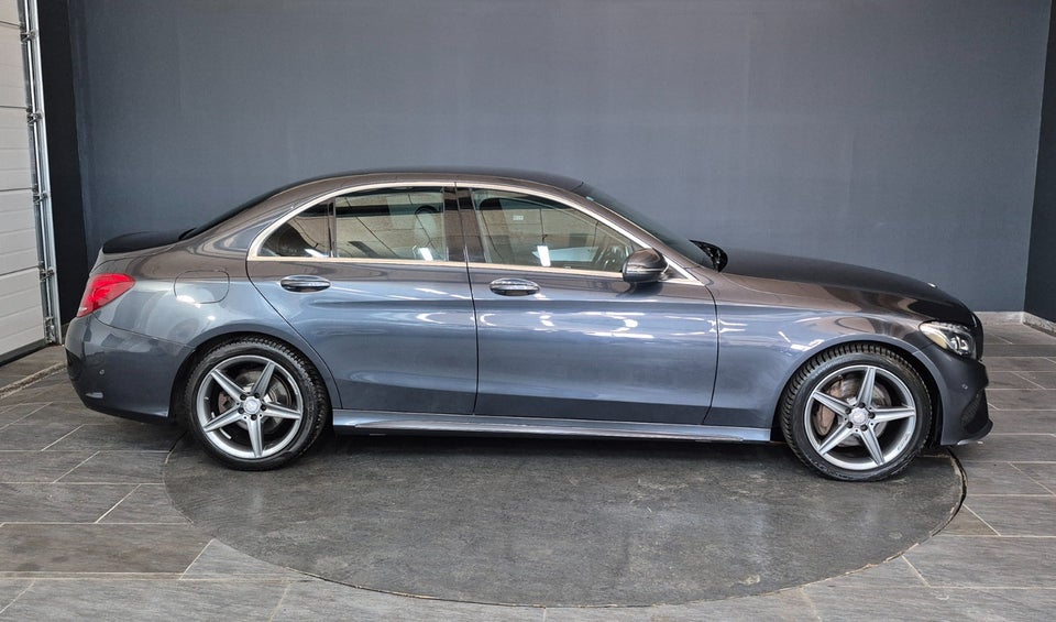 Mercedes C220 d 2,2 AMG Line aut. 4d