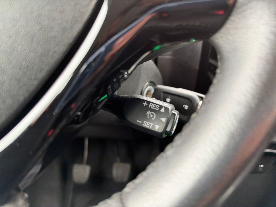 Peugeot 108 1,0 e-VTi 72 Allure+ 5d