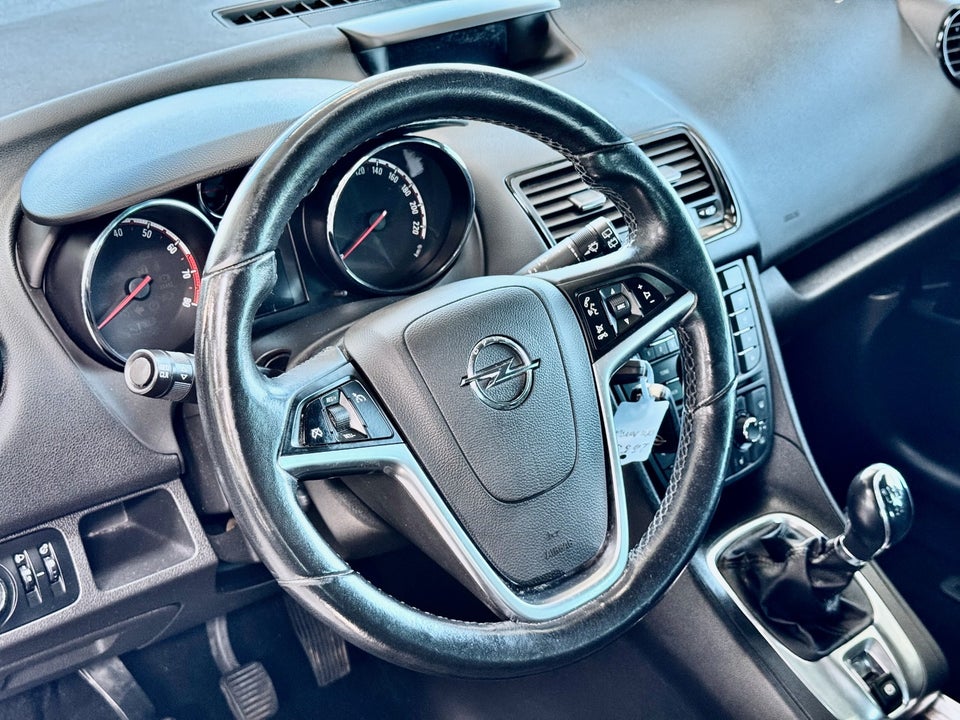 Opel Meriva 1,4 T 120 Cosmo 5d