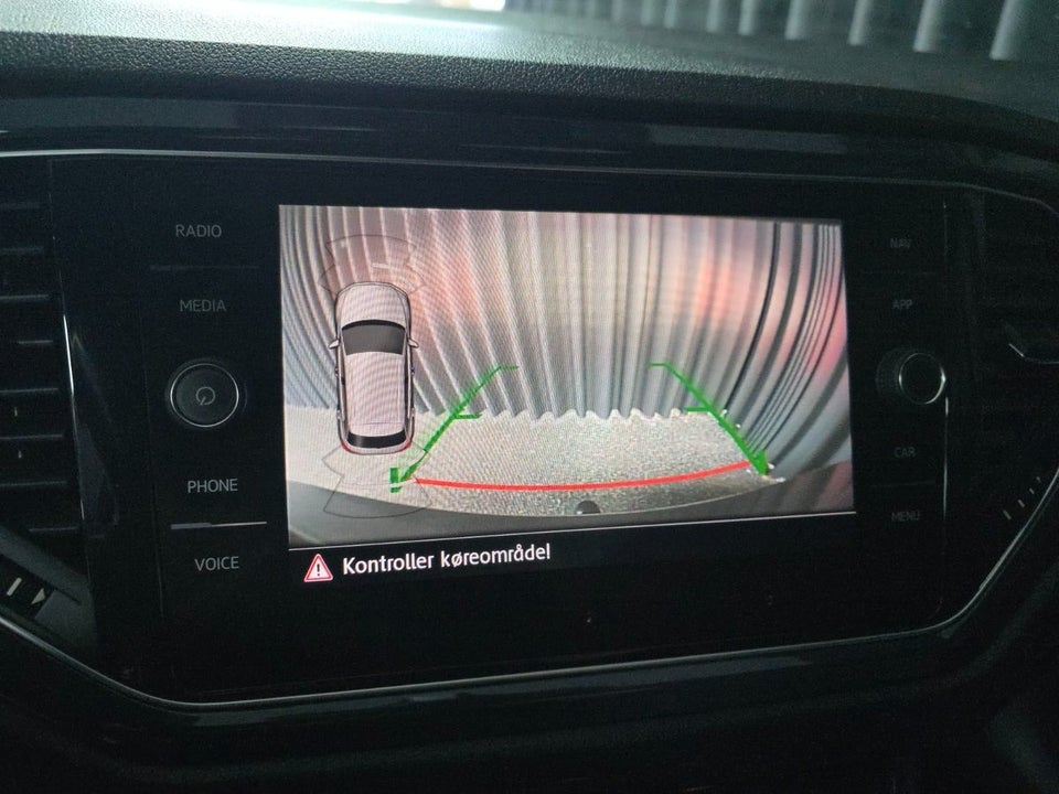 VW T-Roc 1,5 TSi 150 R-line DSG 5d