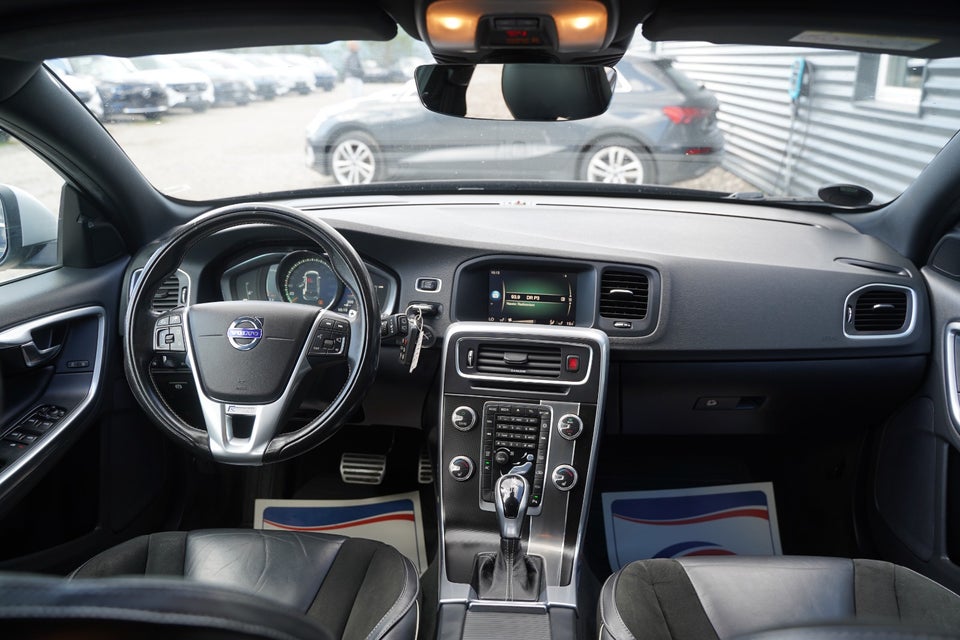 Volvo V60 2,0 D4 190 R-Design aut. 5d