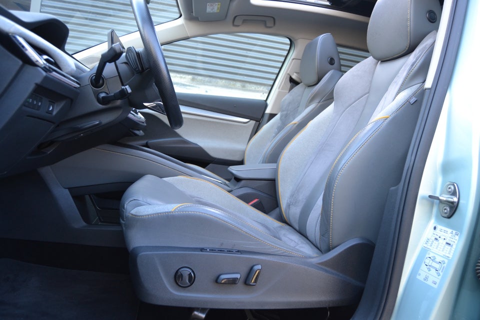 Skoda Enyaq 80 iV Loft 5d
