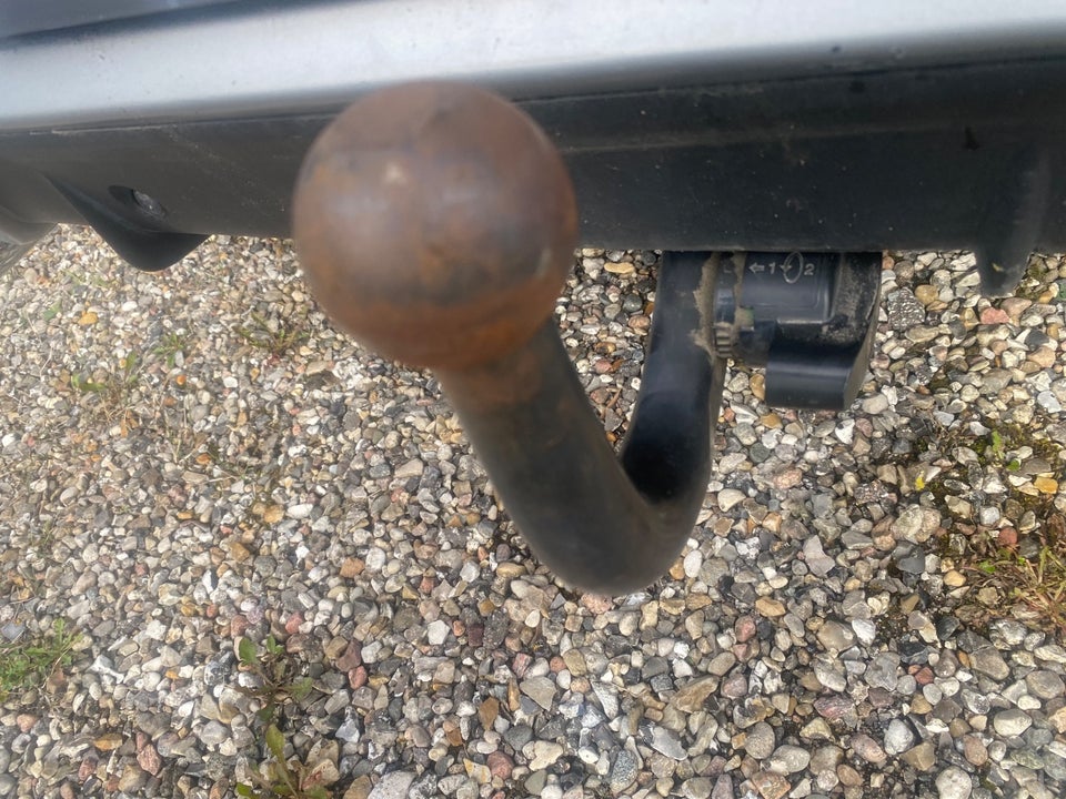 Volvo V40 2,0 D4 190 R-Design Drive-E 5d