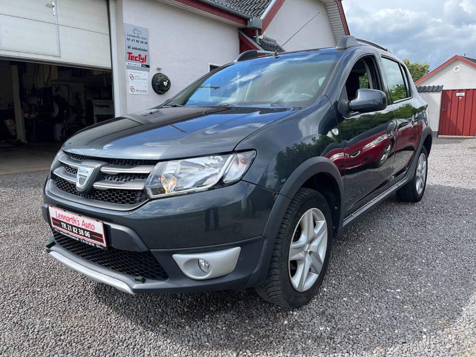 Dacia Sandero 0,9 TCe 90 Family Easy-R 5d