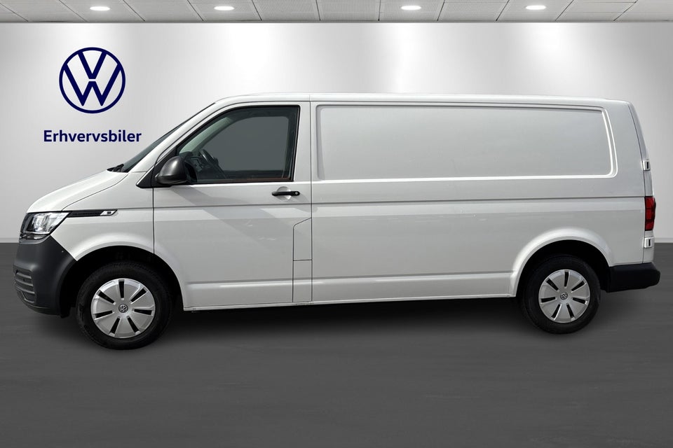 VW Transporter 2,0 TDi 110 Kassevogn lang