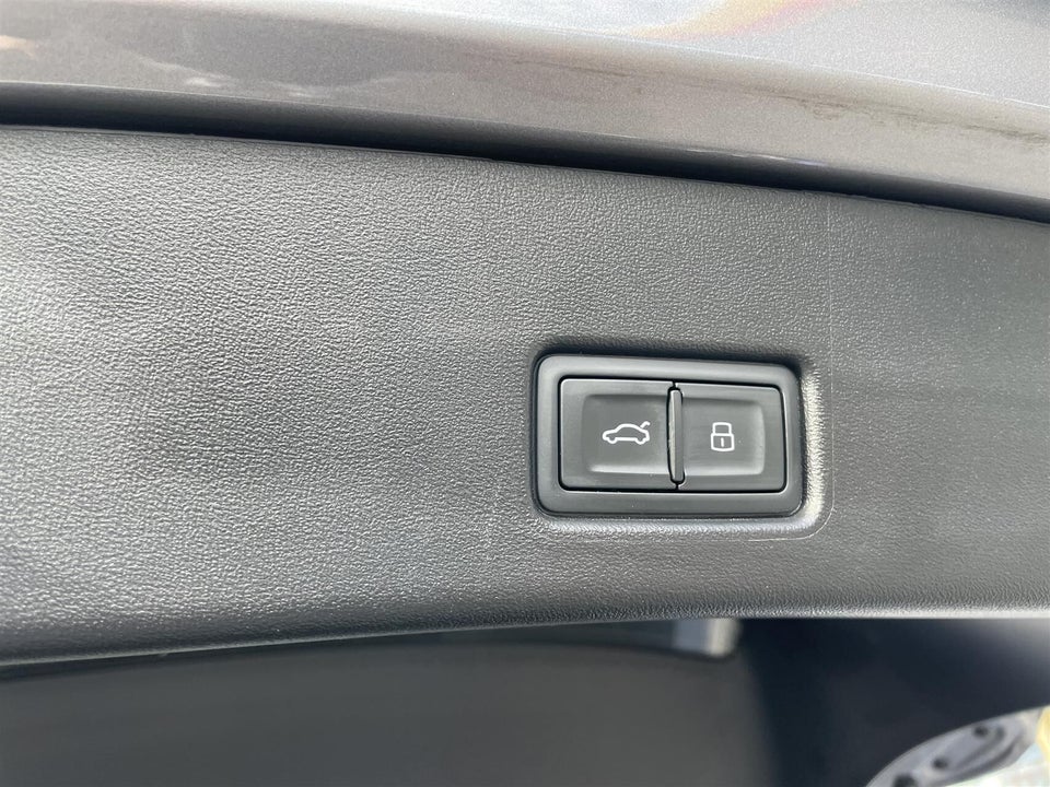 Audi Q4 e-tron 50 edition one Sportback quattro 5d