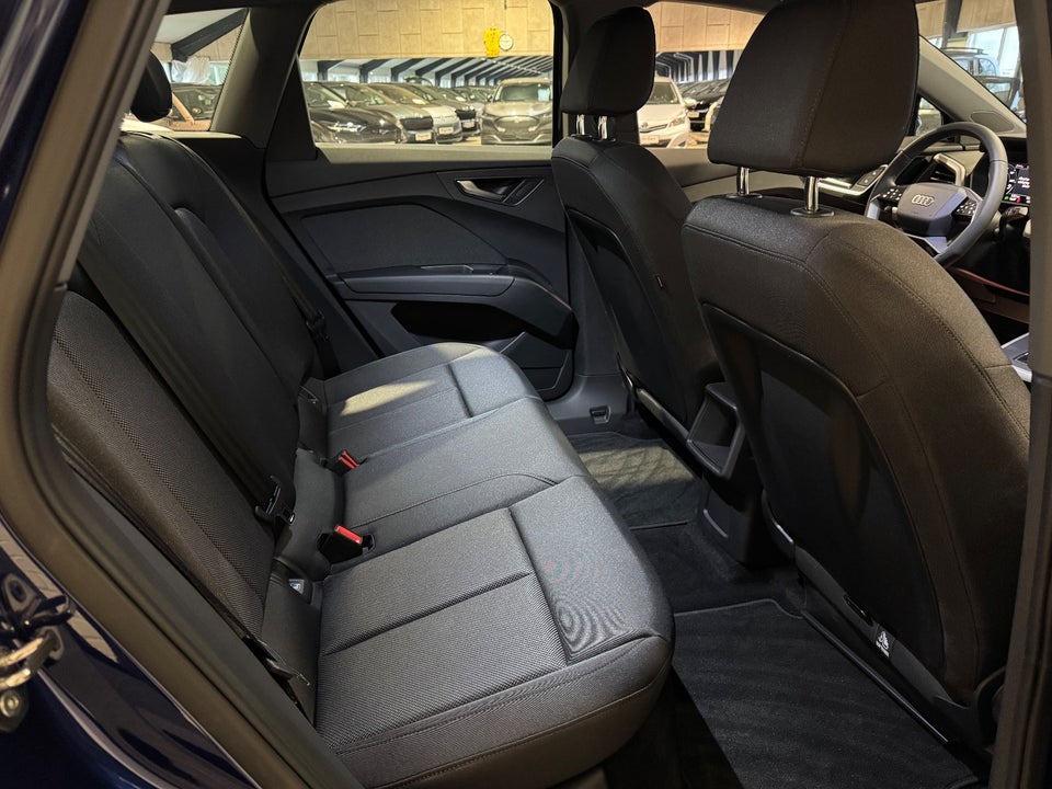 Audi Q4 e-tron 45 Progress 5d