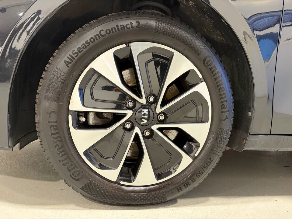 Kia Ceed 1,6 PHEV Upgrade SW DCT 5d