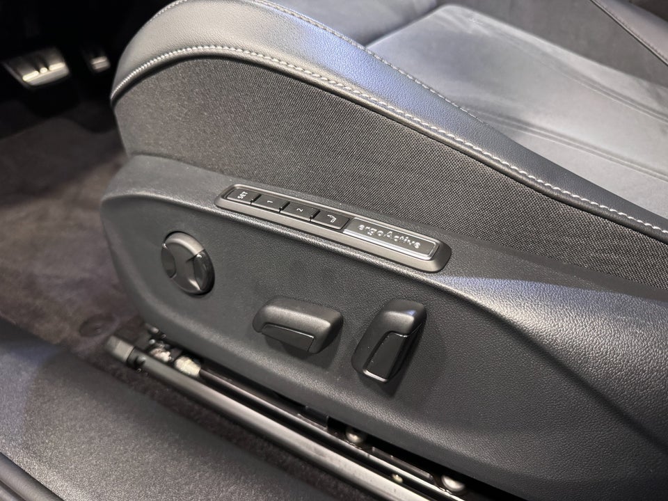 VW ID.7 77 Pro Tourer 5d