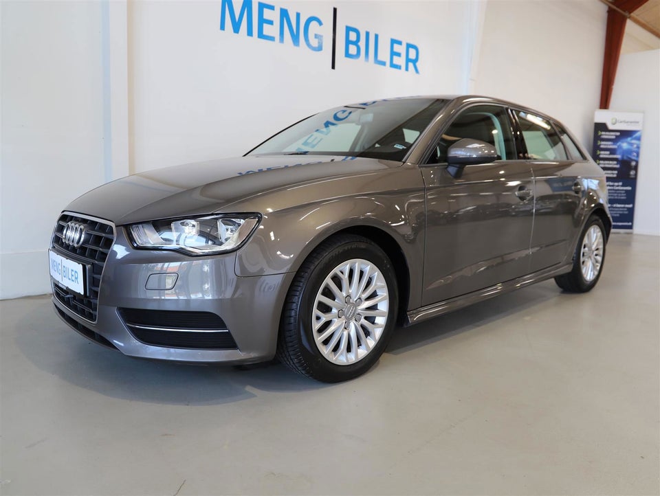 Audi A3 1,6 TDi 110 Ultra Attraction Sportback Van 5d