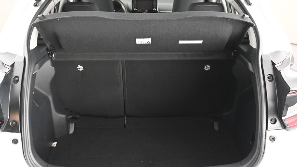 Toyota Yaris 1,5 Hybrid H3 e-CVT 5d