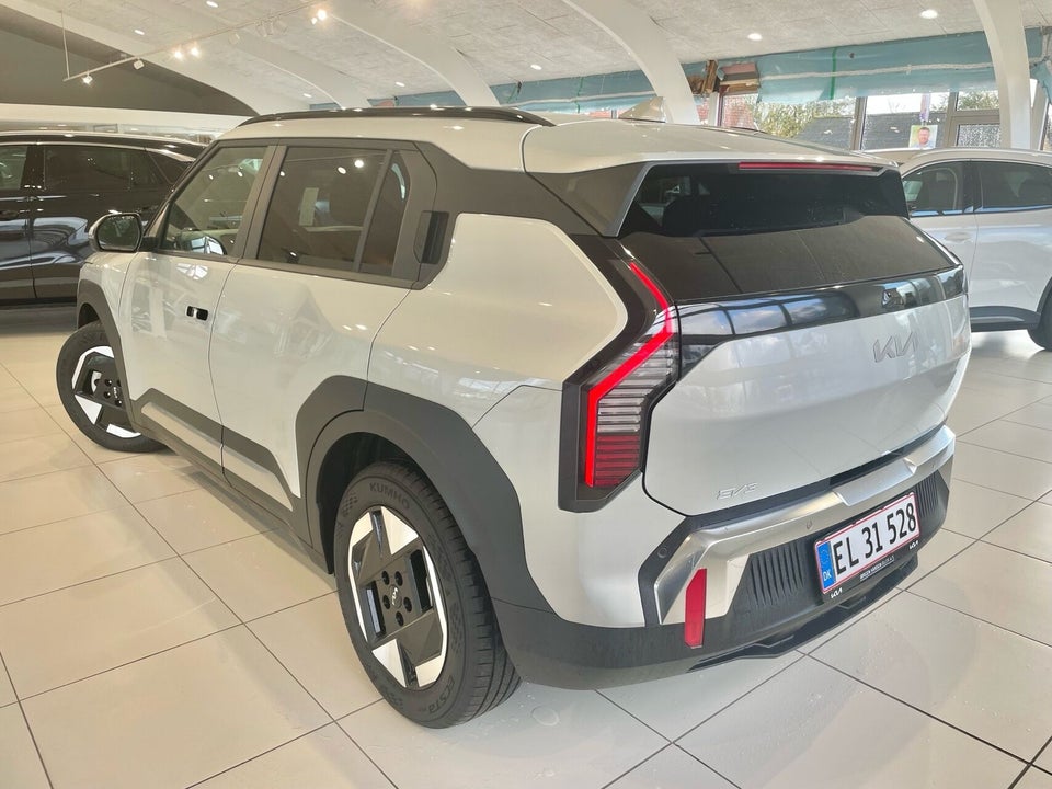 Kia EV3 81 Long Range Prestige 5d