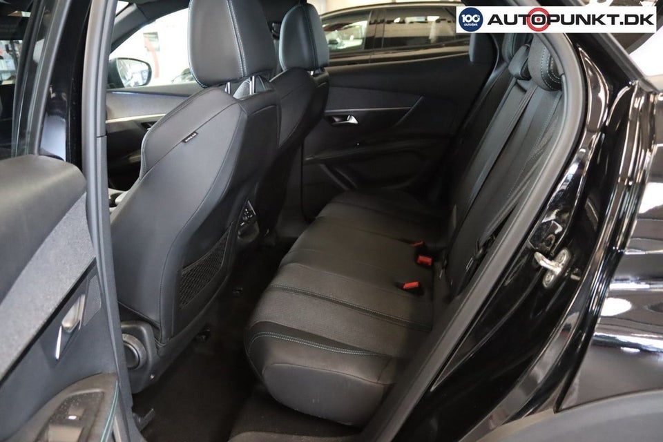 Peugeot 3008 1,2 PureTech 130 Allure Pack EAT8 5d