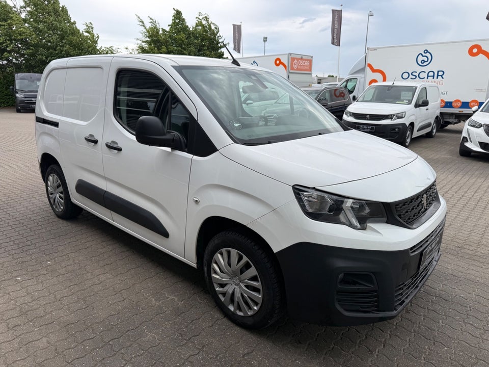 Peugeot Partner 1,5 BlueHDi 100 L1V1 Plus Van