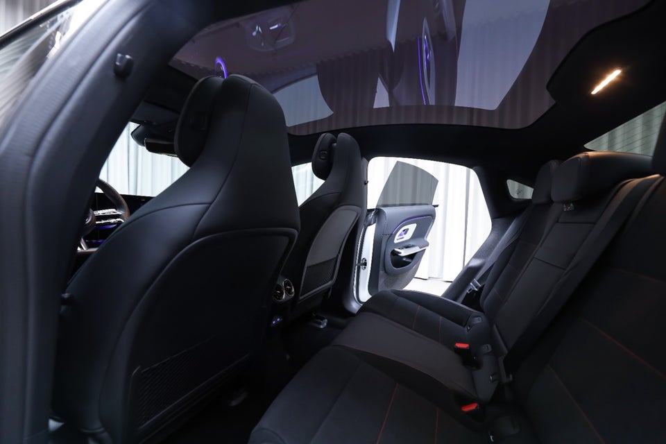 Mercedes CLA250+ EQ AMG Advance Plus 4d
