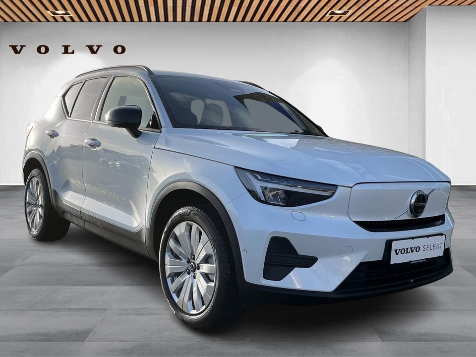 Volvo EX40 Extended Range Core 5d