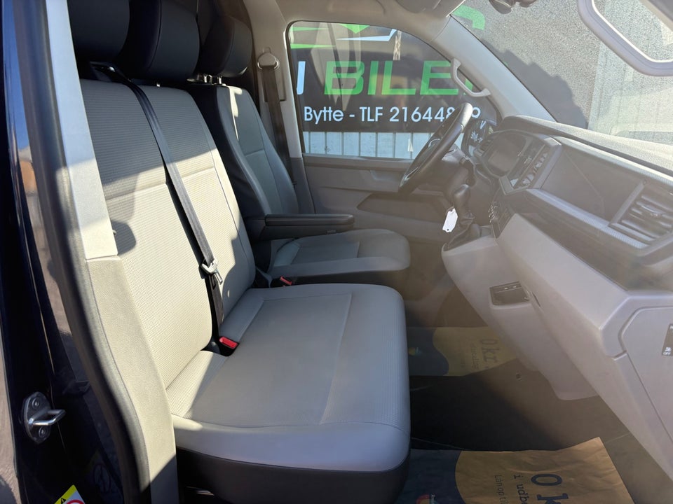 VW Transporter 2,0 TDi 150 Kassevogn DSG lang