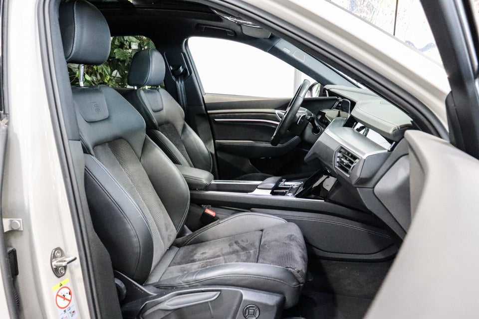 Audi e-tron 50 S-line Sportback quattro 5d