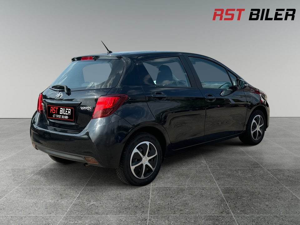 Toyota Yaris 1,0 VVT-i T2 Premium 5d