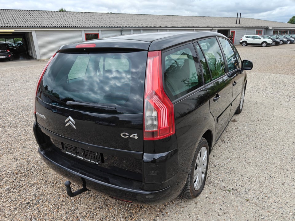 Citroën Grand C4 Picasso 1,8 16V Prestige 7prs 5d
