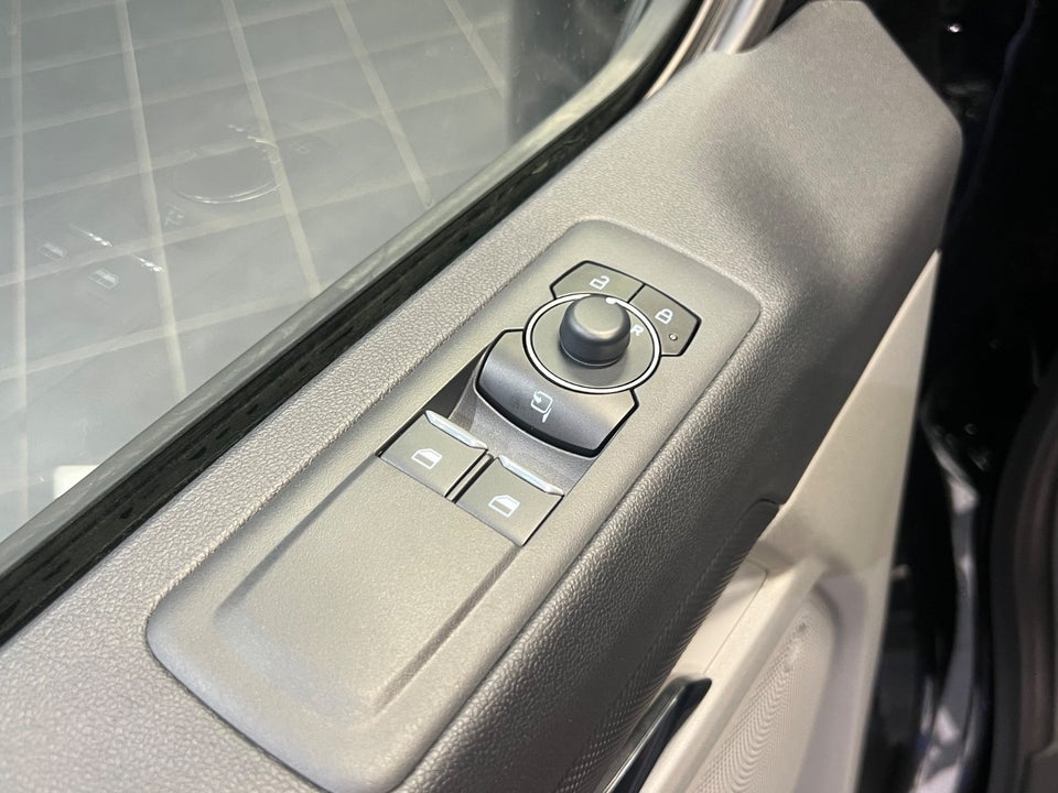 Ford E-Transit Custom 340 L2 71 Limited AWD