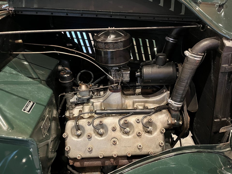 Ford V8 3,6 Cabriolet 2d