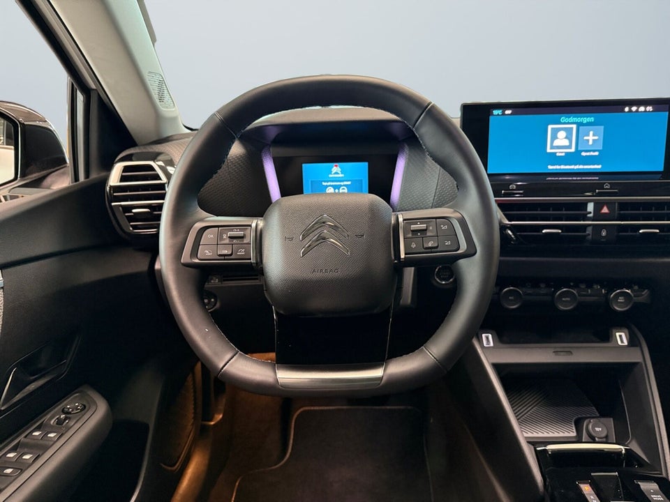 Citroën ë-C4 X 50 Shine 4d