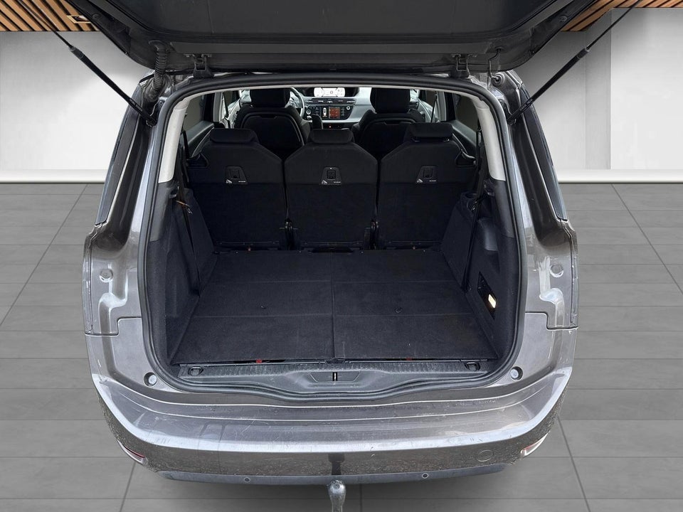 Citroën Grand C4 Picasso 1,2 PureTech 130 Extravaganza 7prs 5d