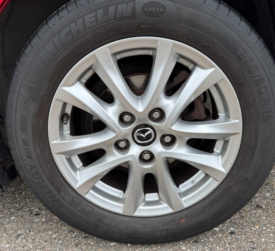 Mazda 3 2,0 SkyActiv-G 120 Vision 4d