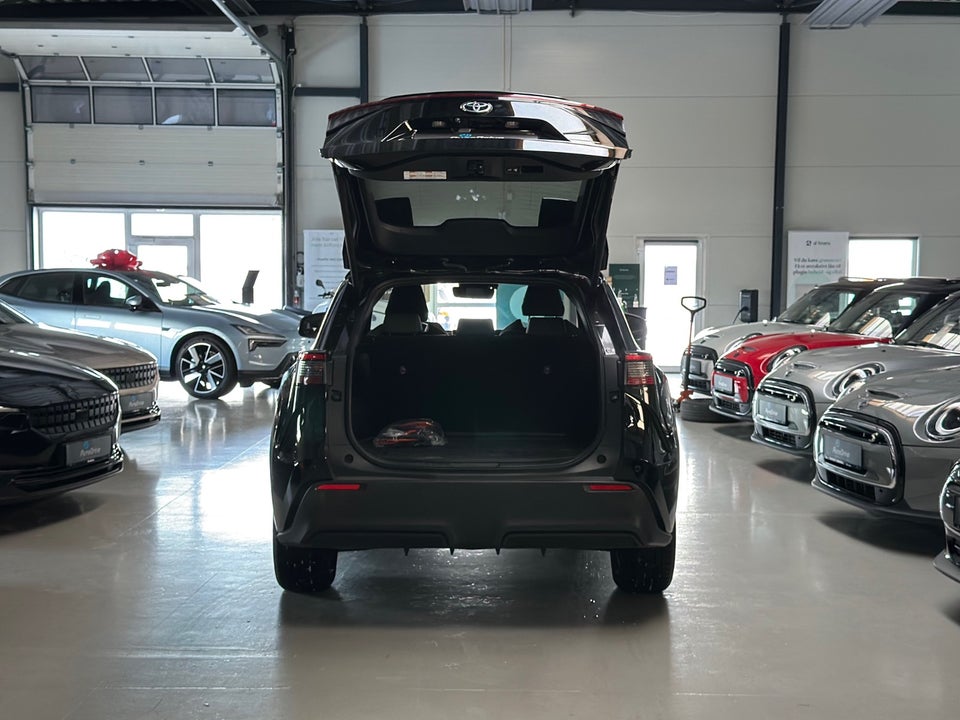 Toyota bZ4X Active 5d