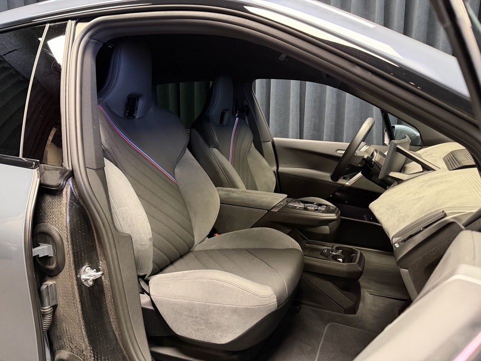 BMW iX xDrive60 M-Sport 5d