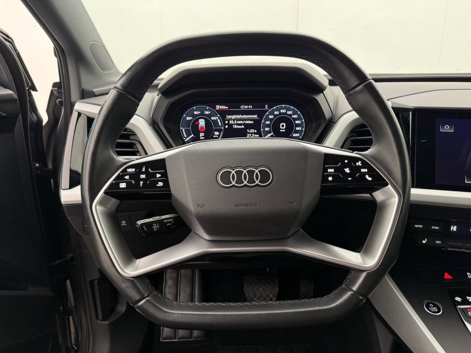 Audi Q4 e-tron 50 Attitude quattro 5d