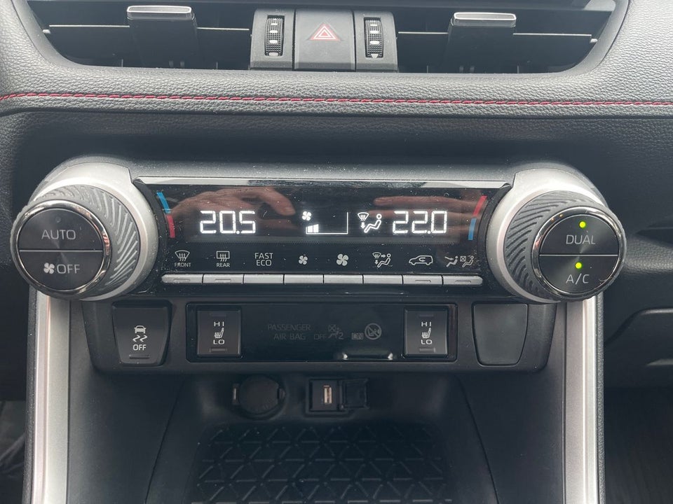 Toyota RAV4 2,5 Plug-in Hybrid H3 AWD-i 5d