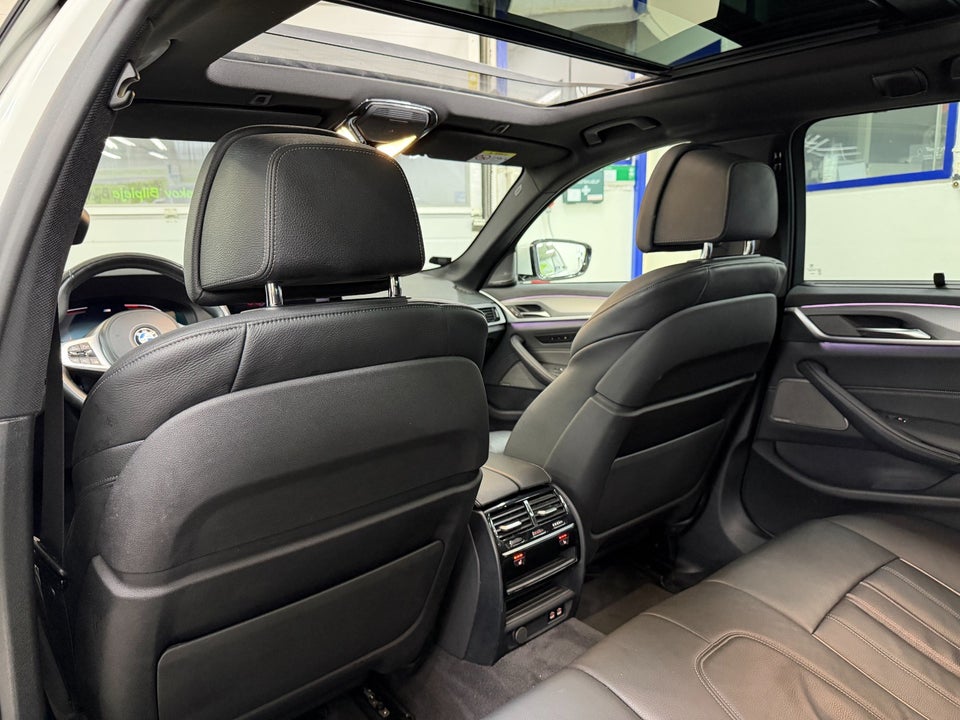 BMW 520d 2,0 Touring M-Sport xDrive aut. 5d