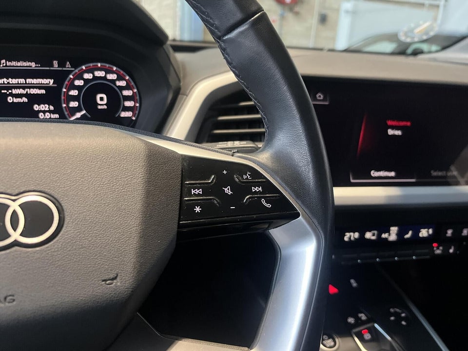 Audi Q4 e-tron 45 S-line 5d