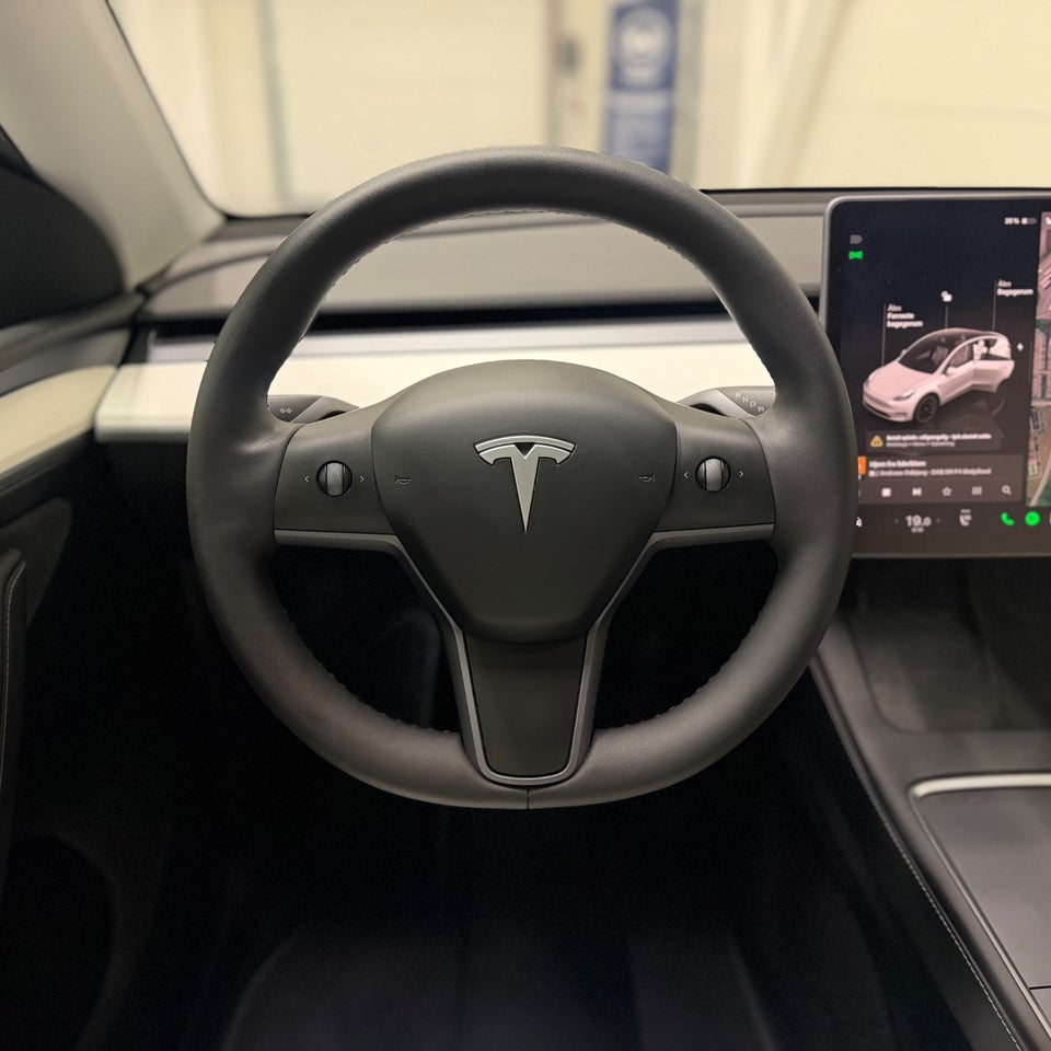 Tesla Model Y Long Range AWD 5d