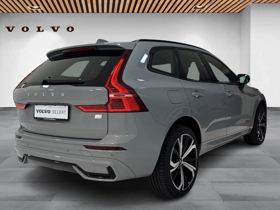 Volvo XC60 2,0 T6 ReCharge Plus Dark aut. AWD 5d