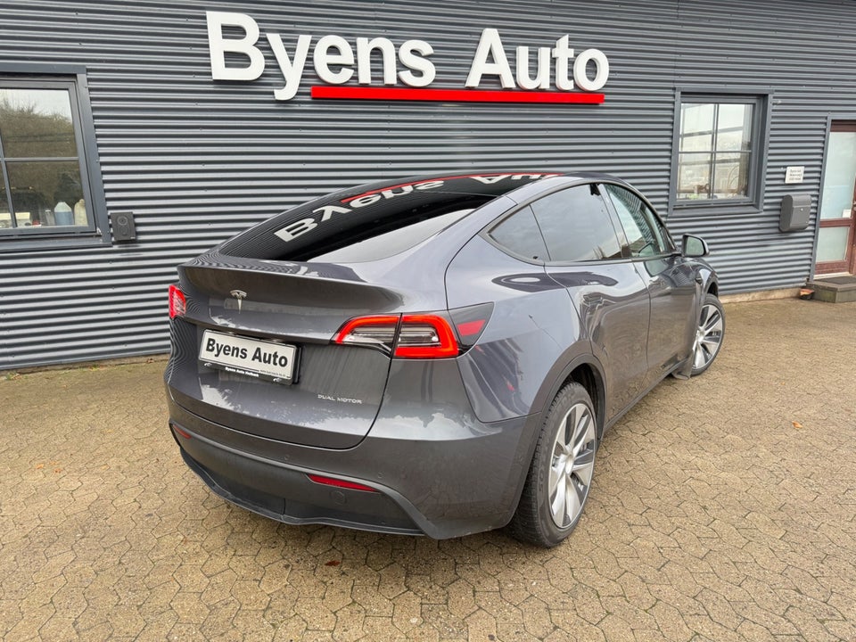 Tesla Model Y Long Range AWD 5d
