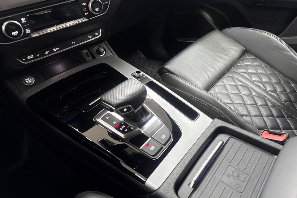 Audi Q5 55 TFSi e S-line Sportback quattro S-tr. 5d