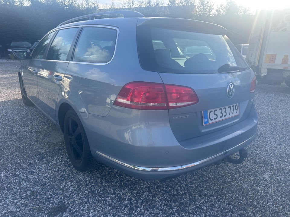 VW Passat 2,0 TDi 140 Comfortline Variant BMT 5d