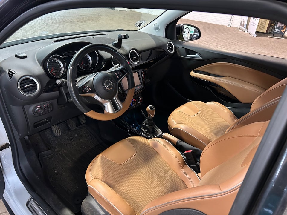 Opel Adam 1,0 T 90 Rocks SwingTop 3d