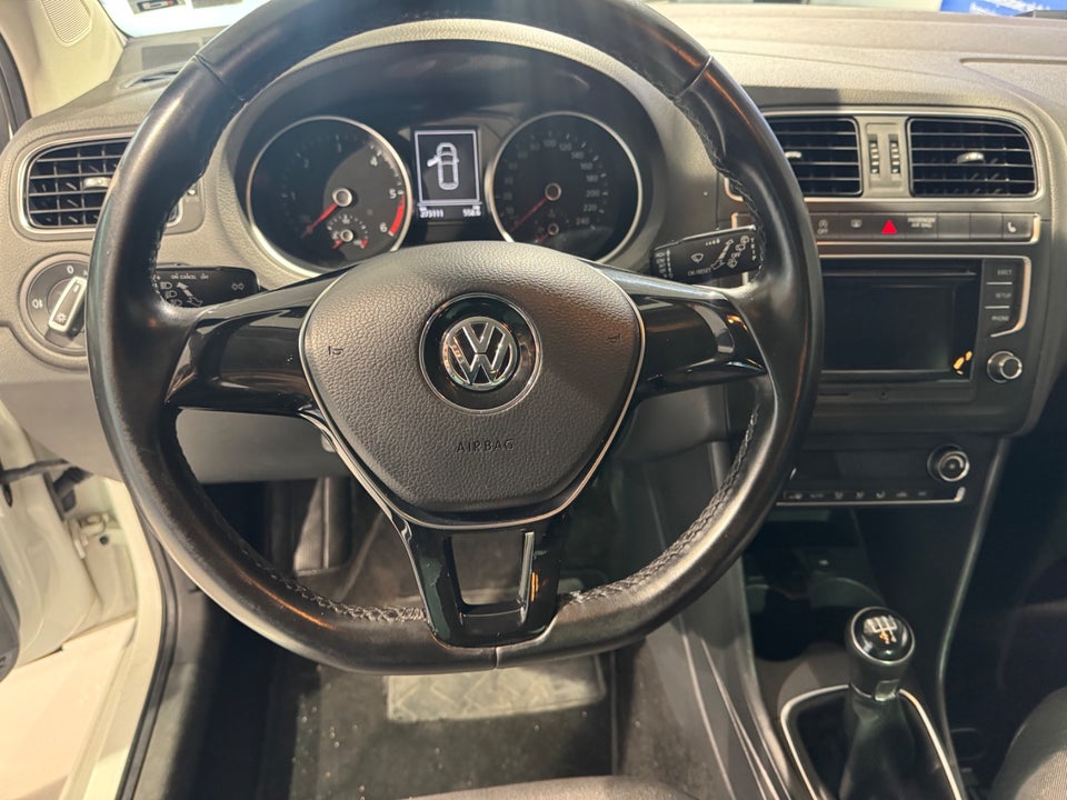 VW Polo 1,4 TDi 90 Comfortline BMT 5d