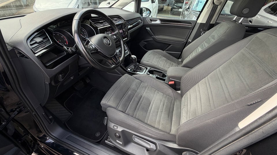 VW Touran 1,5 TSi 150 Highline DSG 7prs 5d