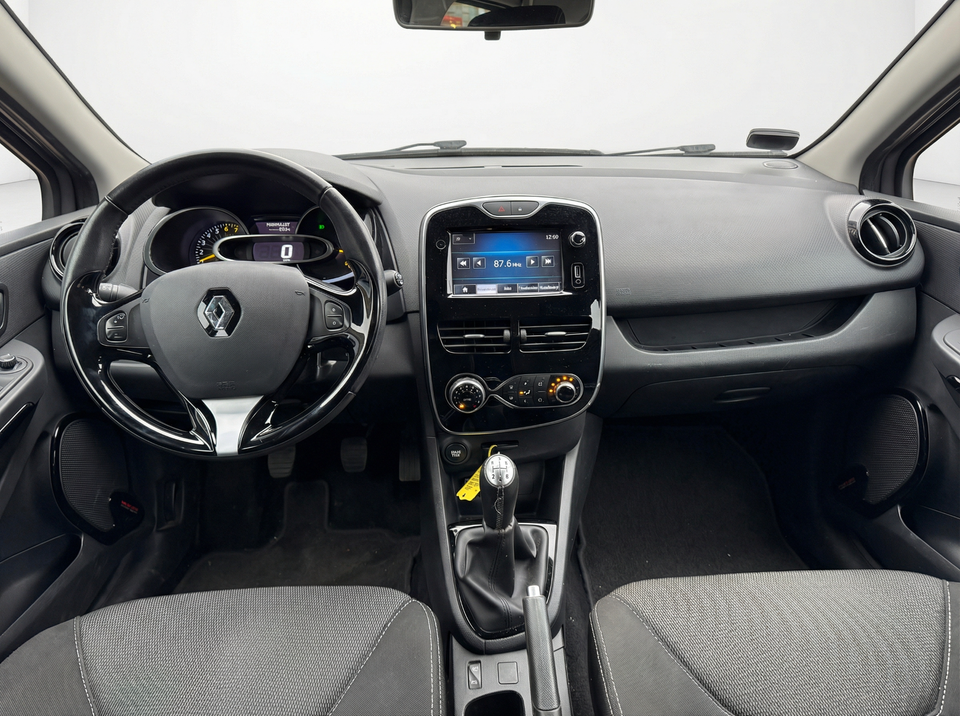 Renault Clio IV 0,9 TCe 90 Expression Sport Tourer 5d