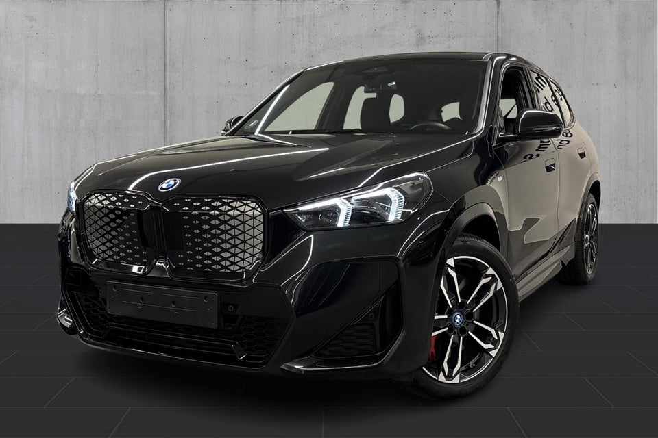 BMW iX1 eDrive20 M-Sport Pro 5d