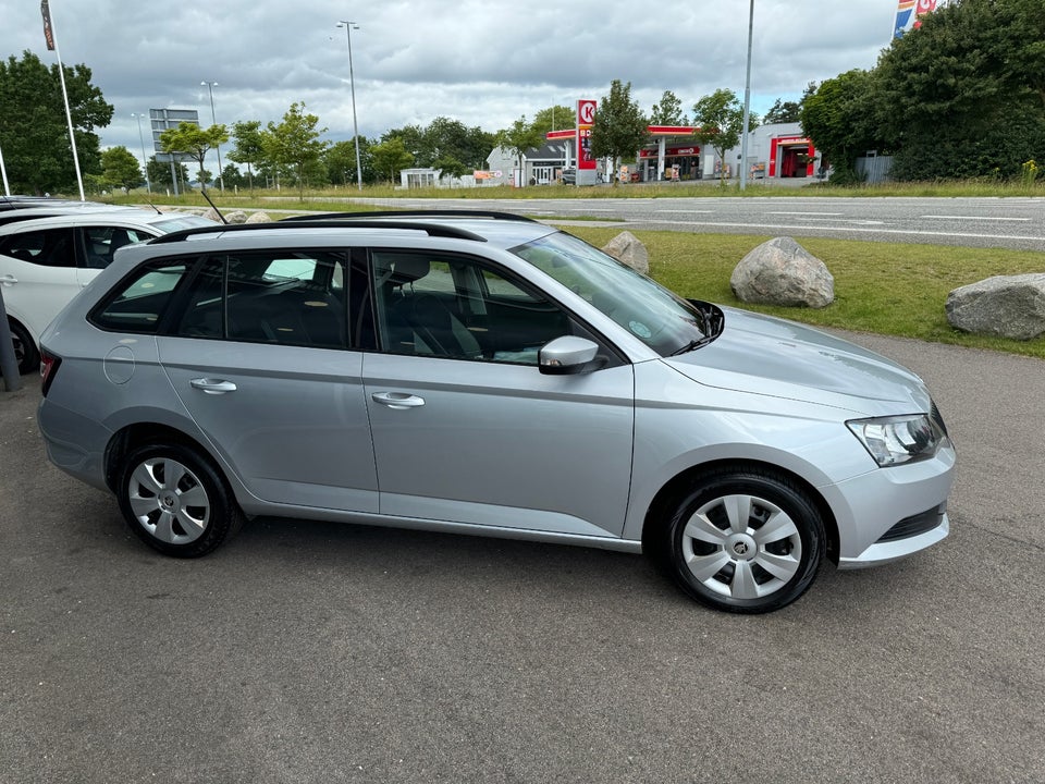 Skoda Fabia 1,0 TSi 110 Ambition Tour Combi 5d